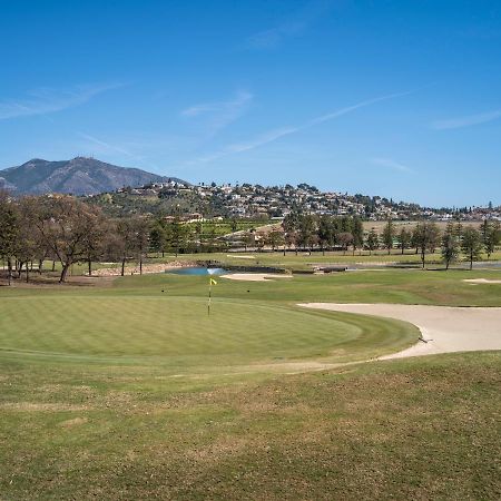Sanders Golf - Lovely Two-Bedroom Apartment With Shared Pool ミハス エクステリア 写真