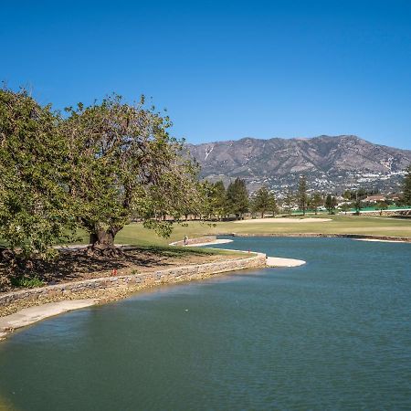 Sanders Golf - Lovely Two-Bedroom Apartment With Shared Pool ミハス エクステリア 写真