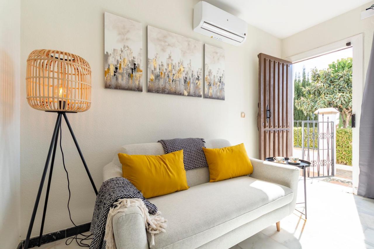Sanders Golf - Lovely Two-Bedroom Apartment With Shared Pool ミハス エクステリア 写真
