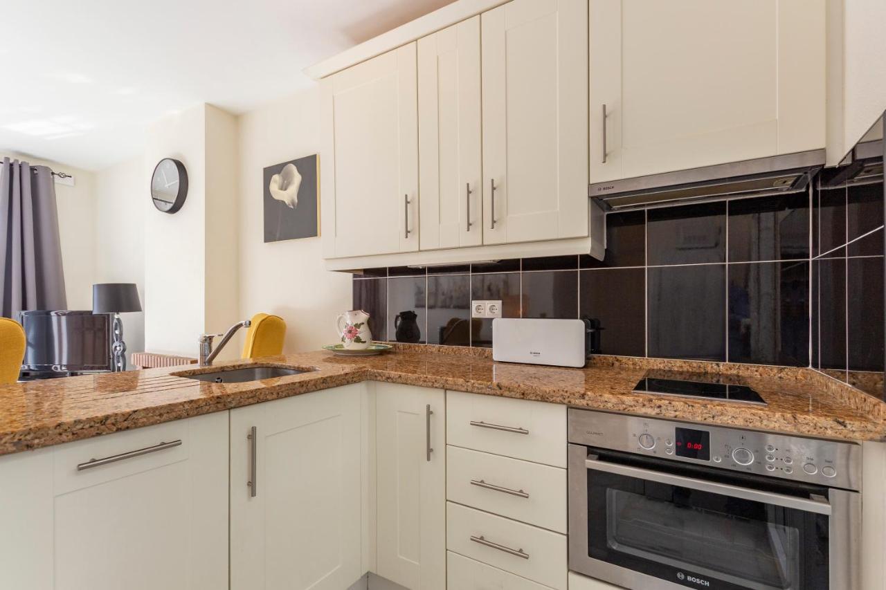 Sanders Golf - Lovely Two-Bedroom Apartment With Shared Pool ミハス エクステリア 写真