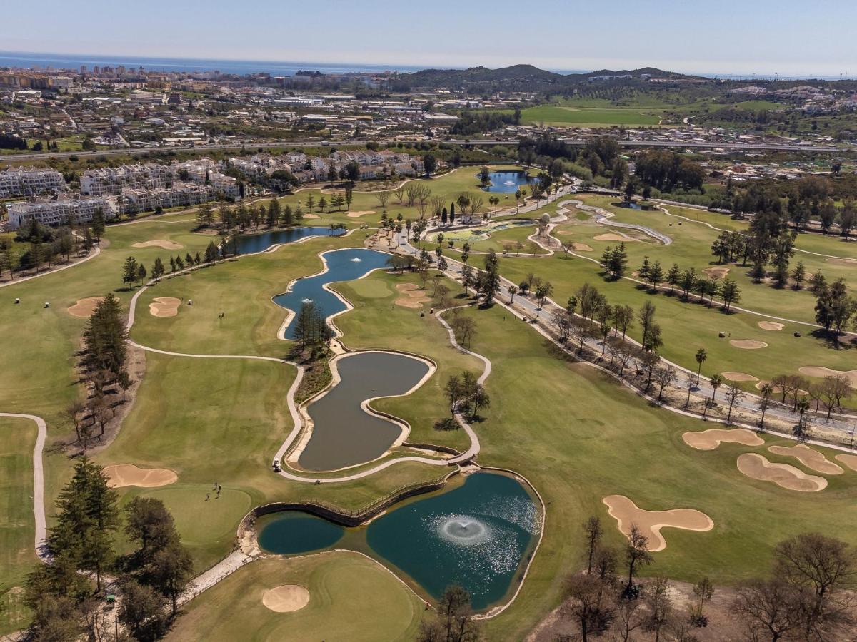 Sanders Golf - Lovely Two-Bedroom Apartment With Shared Pool ミハス エクステリア 写真